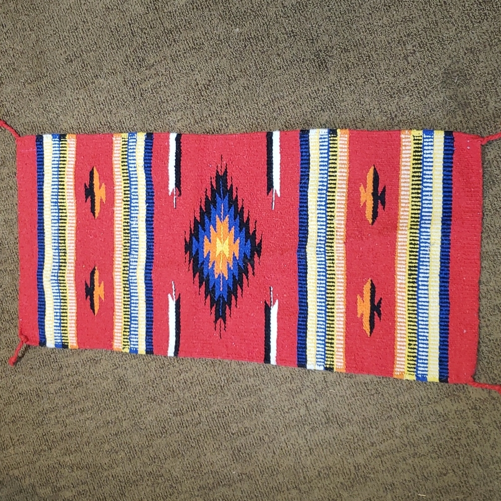 Western inspired scatter rug